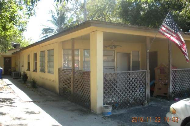 Building Photo - 2348 Willard St
