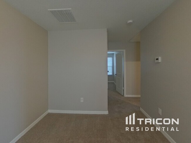 Building Photo - 10015 RoseMary Leaf Ln