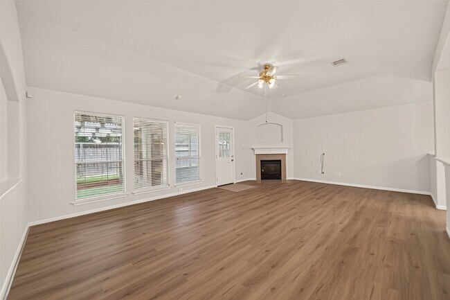 Building Photo - 4823 Grand Chateau Ln