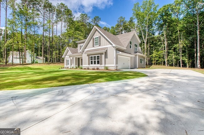 Building Photo - 347 E Crestwood Rd
