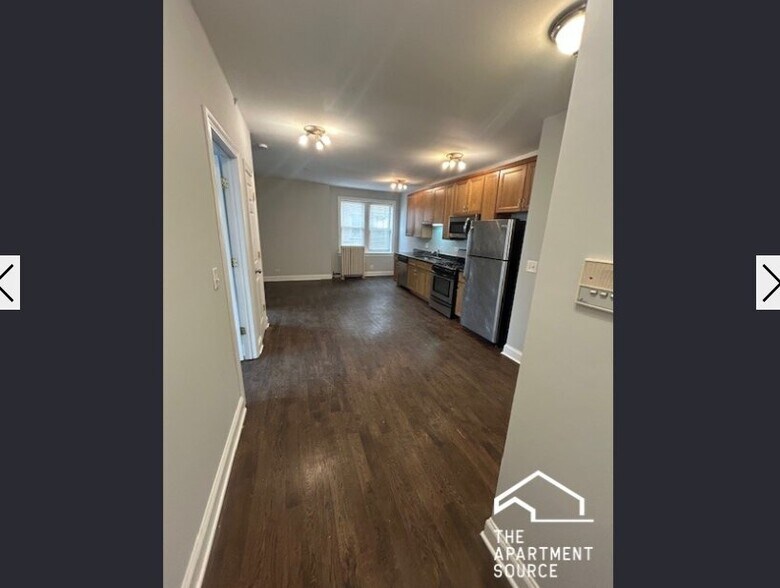 Building Photo - 4554 W George St