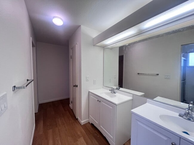 Building Photo - Two Story 3 Bed/Bath Single Family Home In Milpitas, Ca. For Rent!!! $500 OFF FIRST MONTHS RENT!