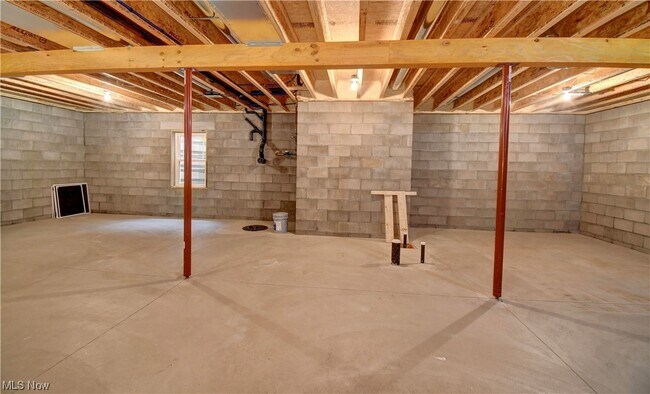 Building Photo - 2779 Cove