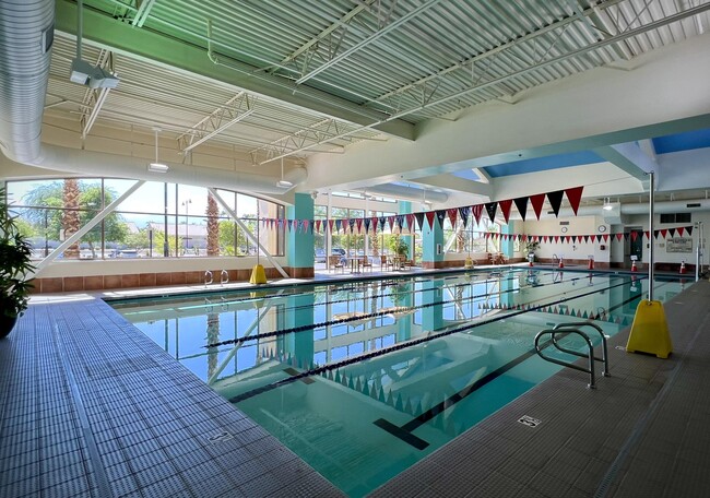 Building Photo - 41544 Via Arleta