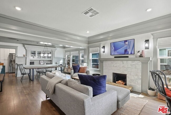 Building Photo - 3878 S Harvard Blvd