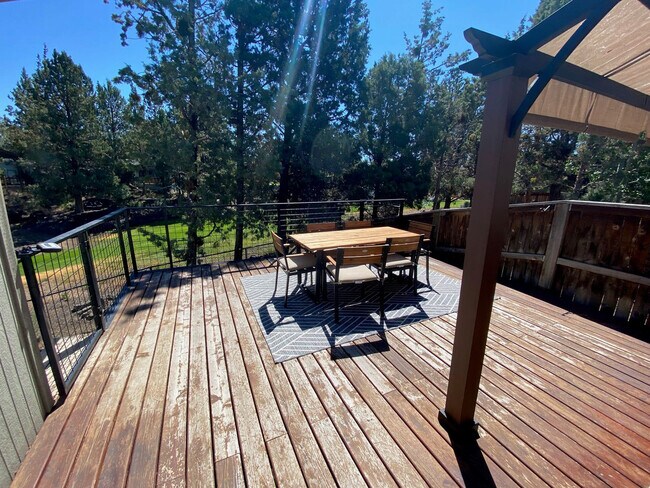 Building Photo - 20657 Beaumont Dr