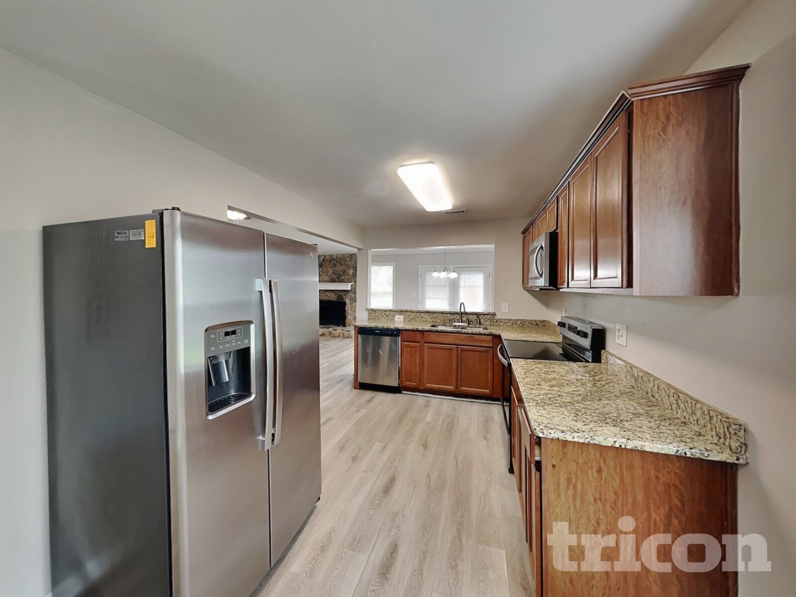 Building Photo - 125 Birch Creek Cir