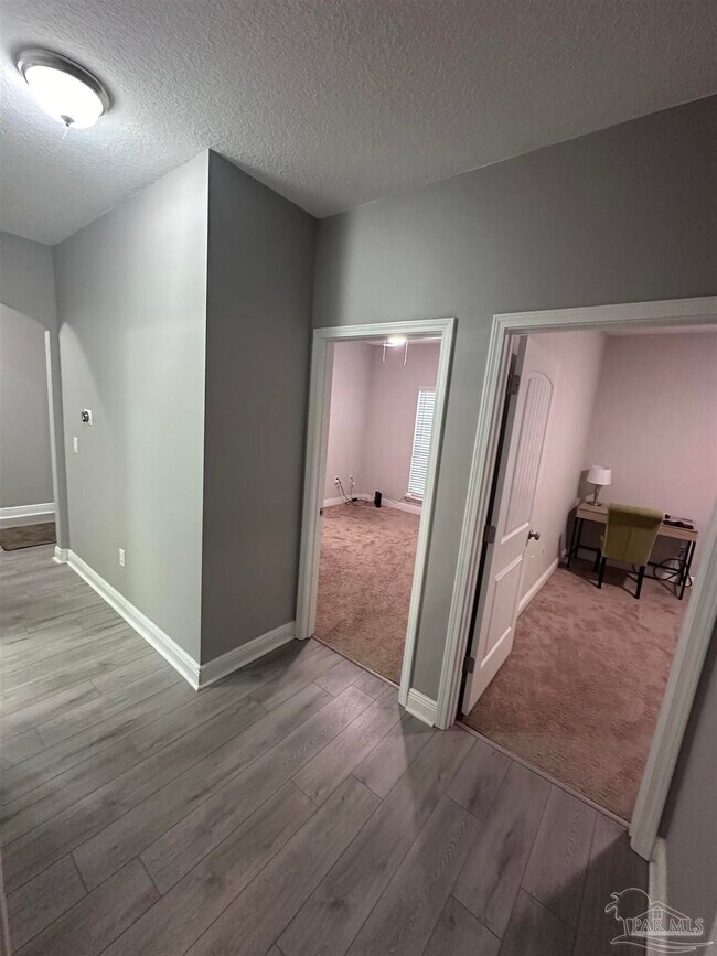 Building Photo - 4745 Dupont Cir