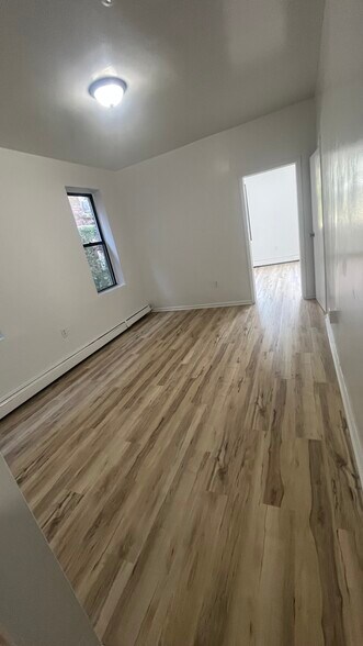 Building Photo - 28 Elmwood Ave
