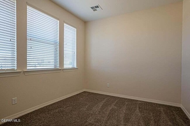 Building Photo - 4828 Ruben Soto