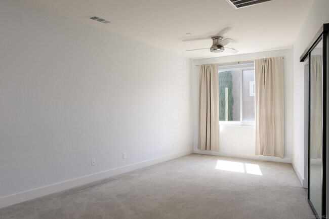 Building Photo - 2434 Via Alta