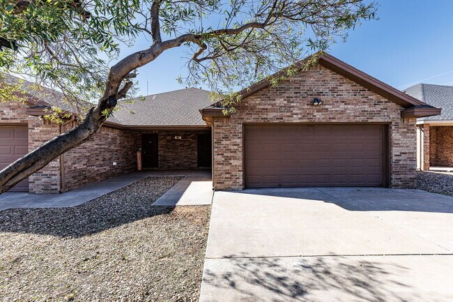 Primary Photo - Beautiful, Spacious Duplex in South Lubbock
