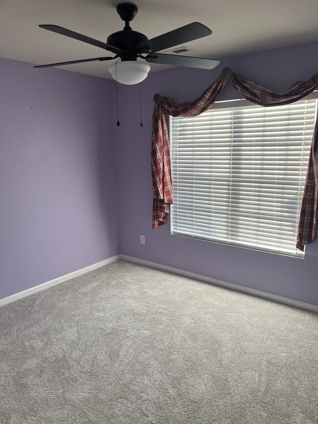 Bedroom 3 - 166 Larck Crest Ln