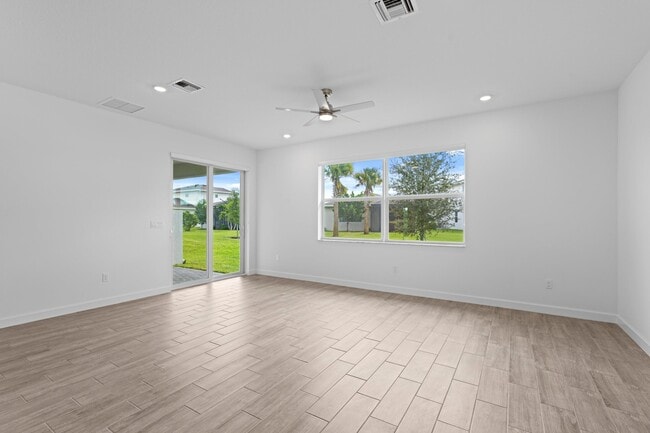 Building Photo - 5742 Graceful Wy