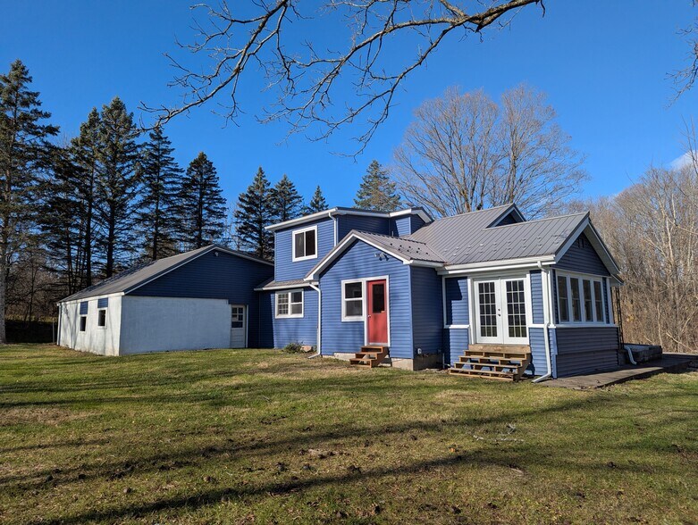 Building Photo - 615 E Miller Rd