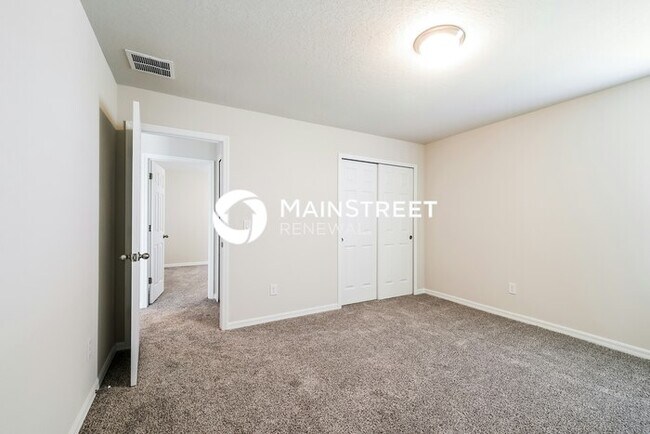 Building Photo - 4 Bedroom Pet-Friendly Home in Davenport, FL with Main Street Renewal