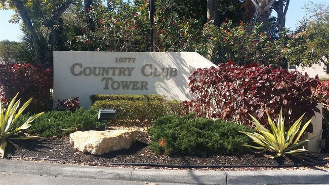 Building Photo - 10777 W Sample Rd