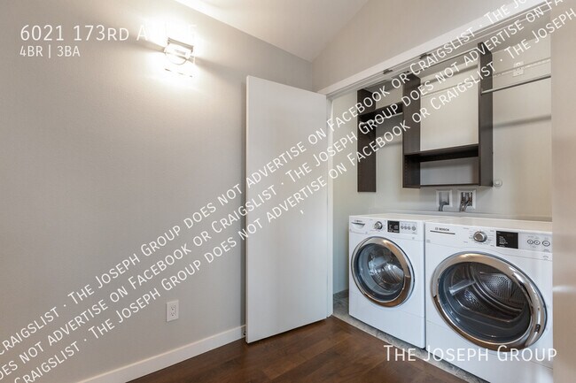 Building Photo - 6021 173rd Ave SE