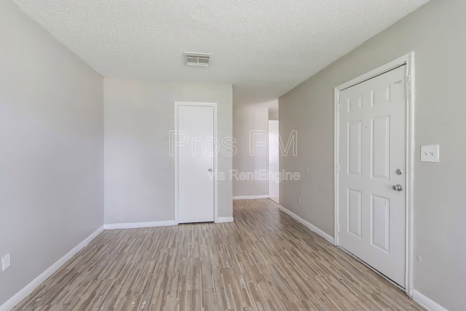Building Photo - 11235 Lemond Dr