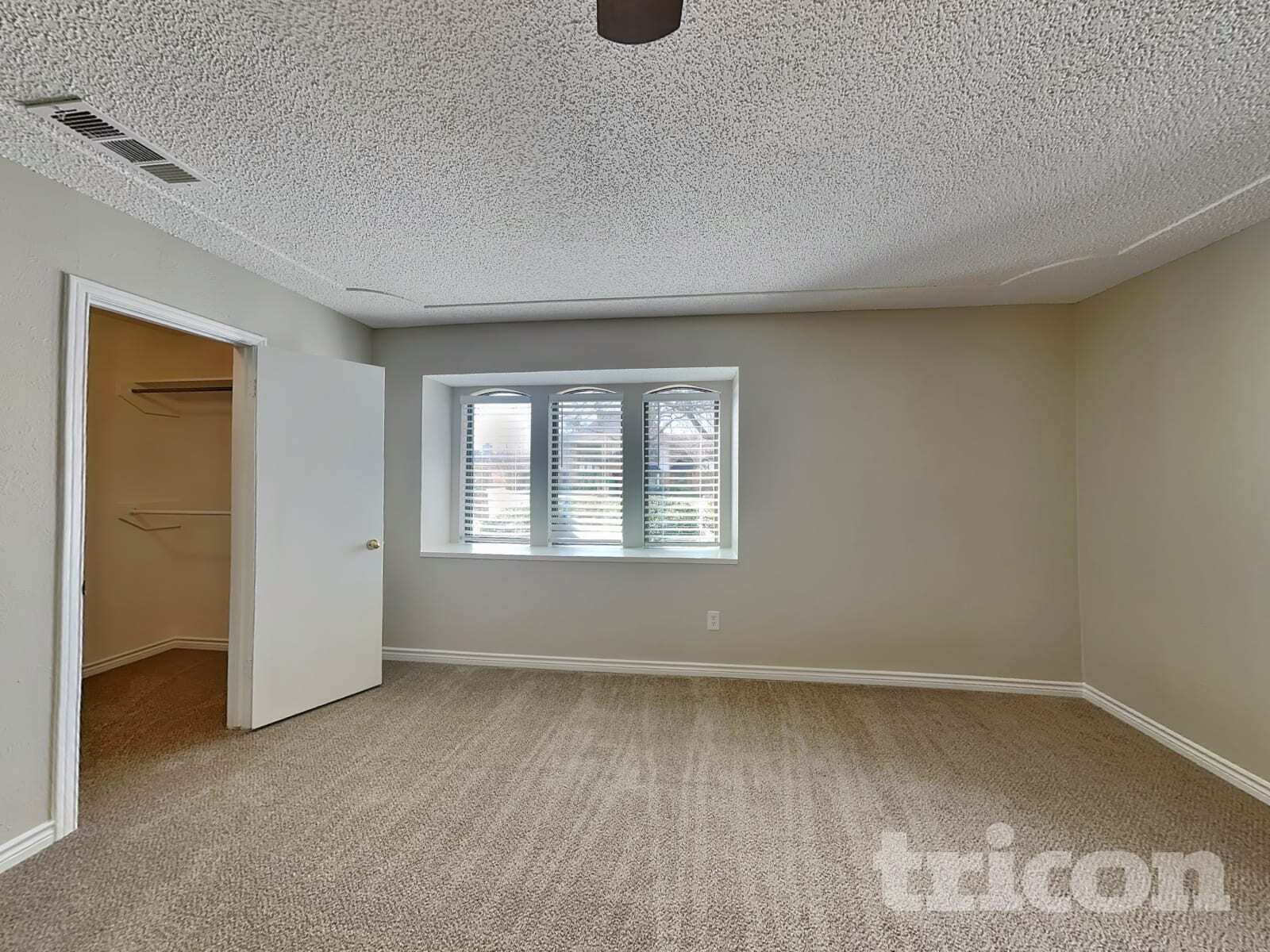 Building Photo - 3513 Meadowlark Ln