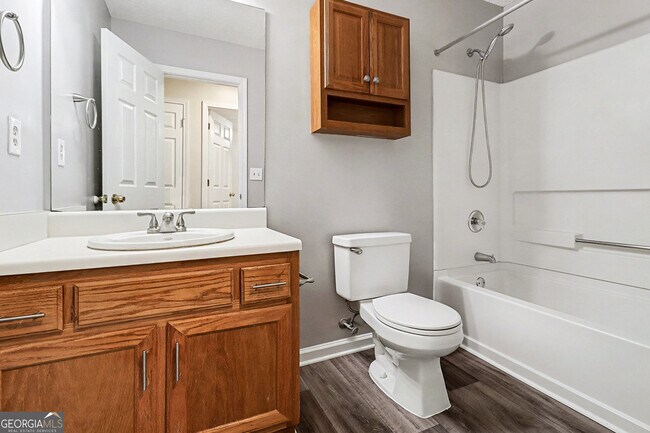 Building Photo - 7134 Hazelwood Dr