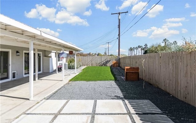 Building Photo - 81871 Victoria St