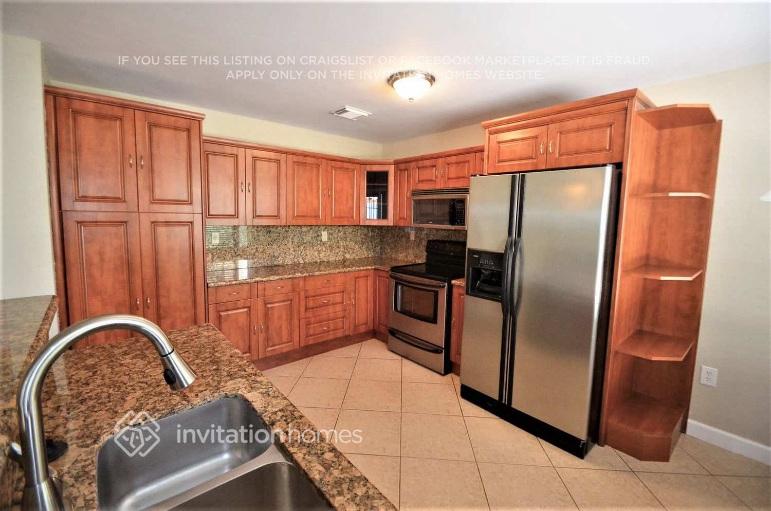 Building Photo - 19166 NW 13th Ct