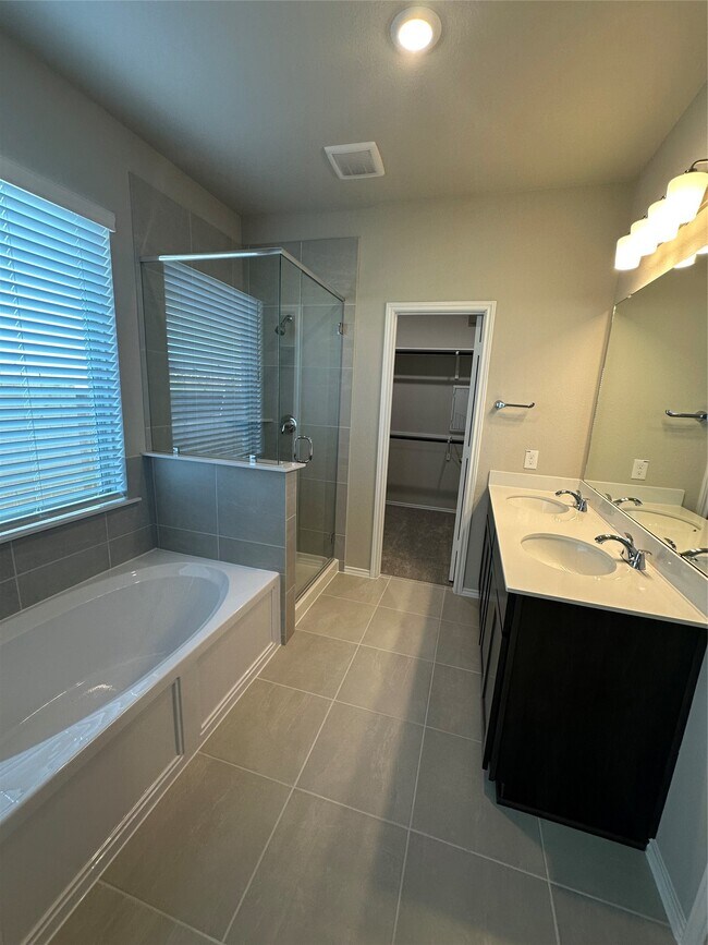 Building Photo - 26814 Chandrila Vis Ct