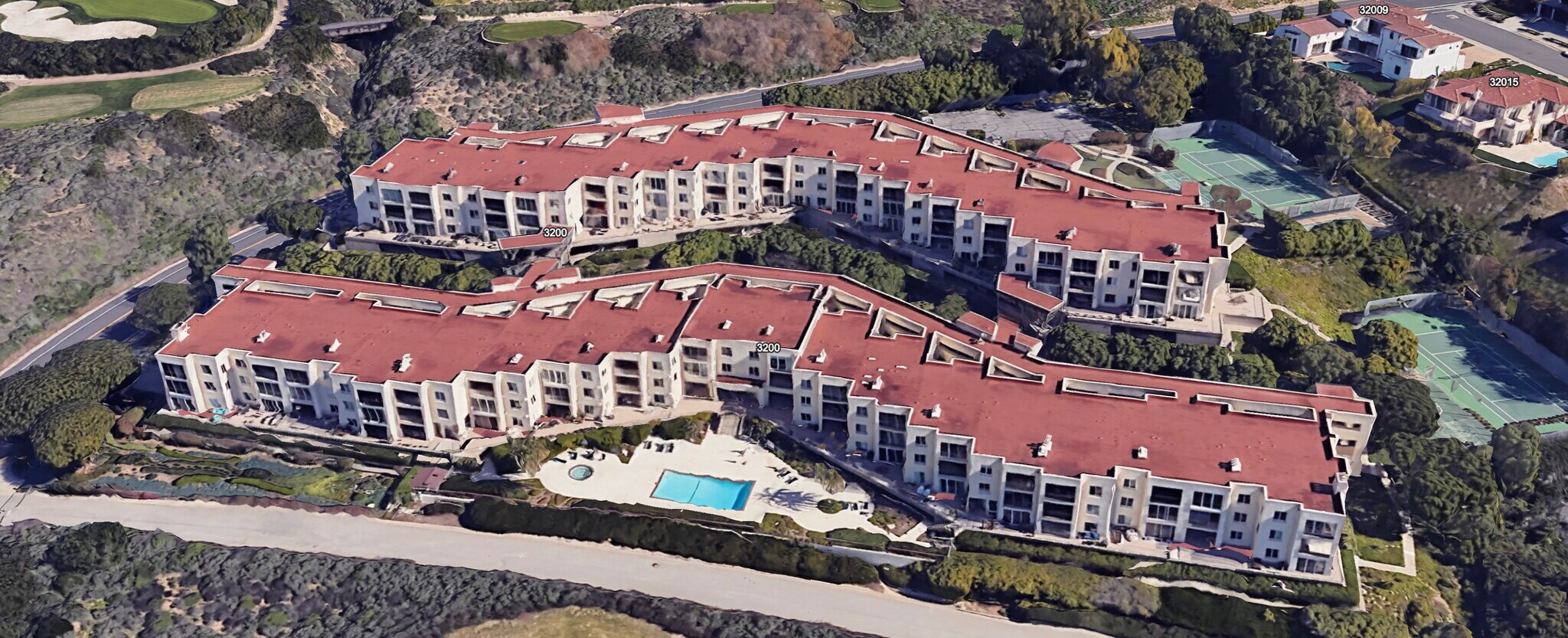 Building Photo - 3200 La Rotonda Dr