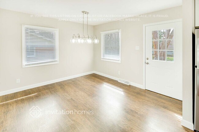 Building Photo - 4240 Winedale Ln