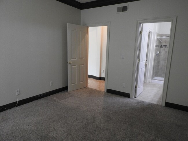 Building Photo - 300 Harvest Sky Ct