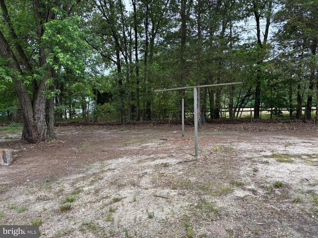 Building Photo - 7687 Sandy Farm Rd