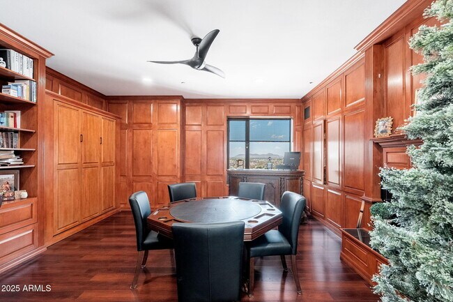 Building Photo - 1040 E Osborn Rd