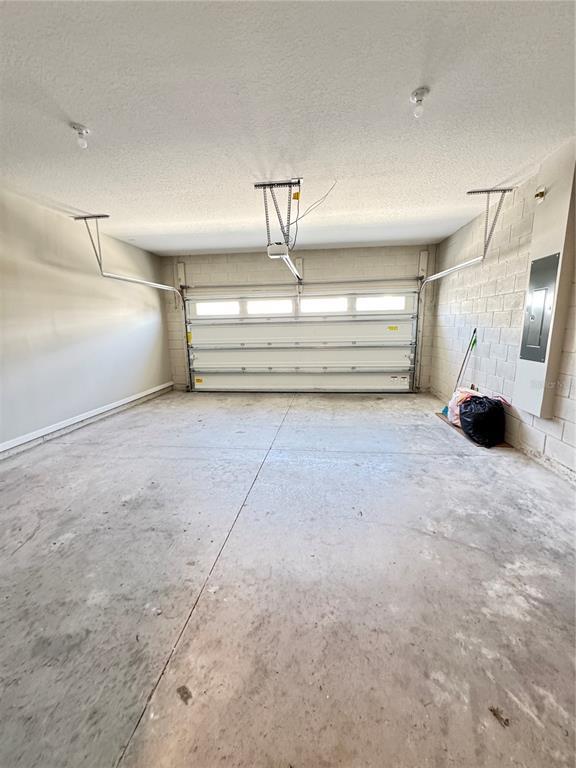 Building Photo - 1513 Axel Graeson Ave