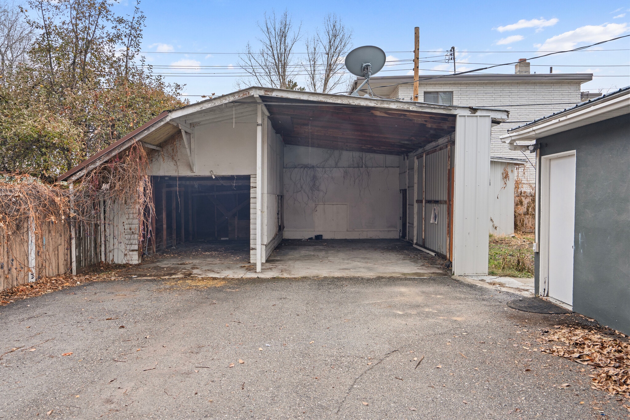 Building Photo - 235 S 300 E