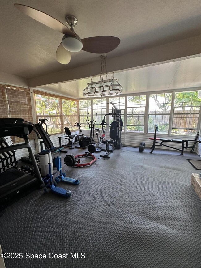 Building Photo - 1354 Enclave Dr