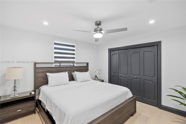 Building Photo - 13815 SW 38th St