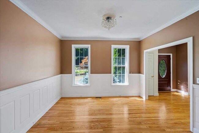 Building Photo - 89 Boulder Hill Dr