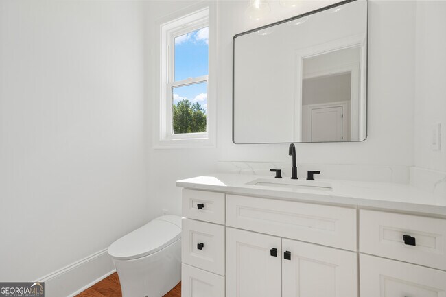 Building Photo - 1525 Tapestry Ridge SE