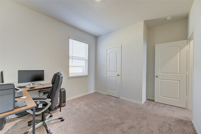 Building Photo - 10702 Millet Ct
