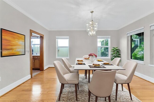 Building Photo - 1514 Capri St