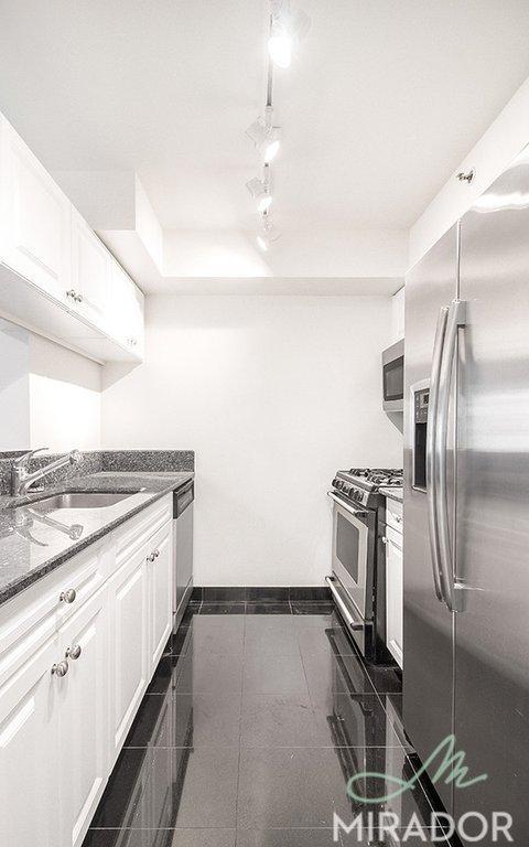 Building Photo - 2 bedroom in New York NY 10010