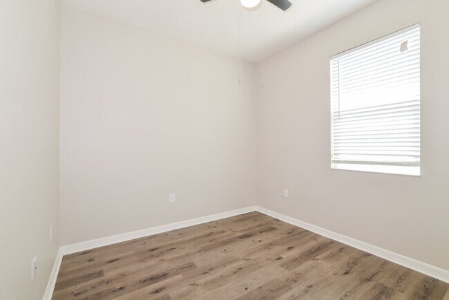 Building Photo - 4543 Baler Trails Dr