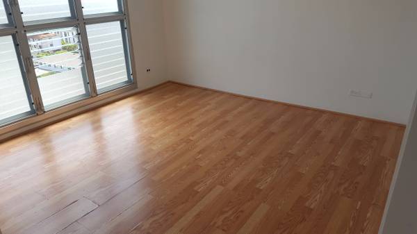 Building Photo - 3 Bedroom / 1.5 Bath in Honolulu