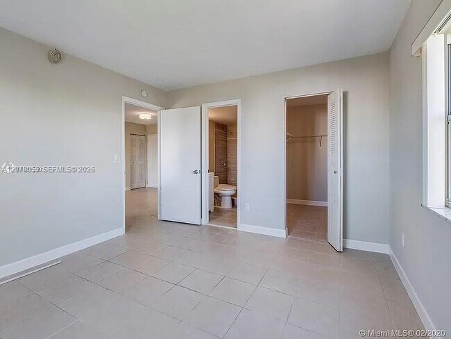 Building Photo - 8240 SW 210th St