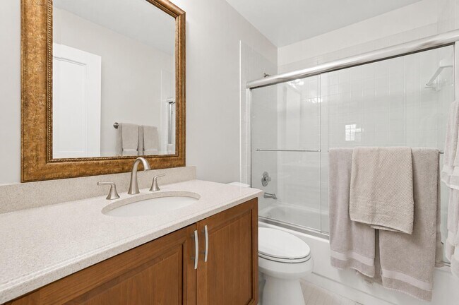 Building Photo - 15234 Lakes of Delray Blvd