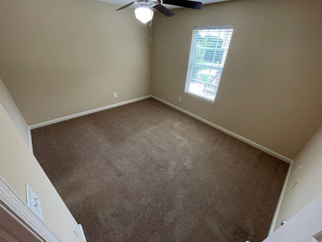 Building Photo - PRE-LEASING FOR AUGUST 2026!