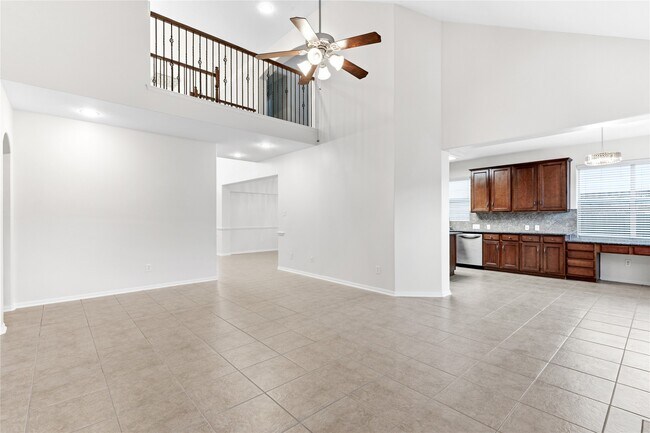 Building Photo - 6211 Stone Hill Rd