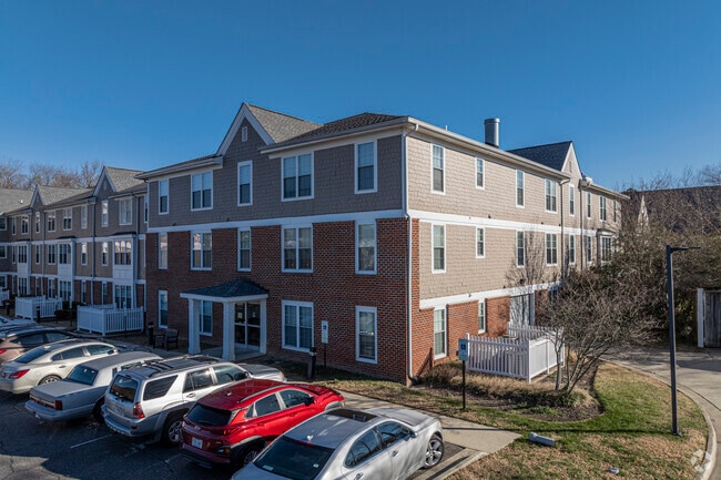 Building Photo - Carter Woods - 62 + Better Senior Community