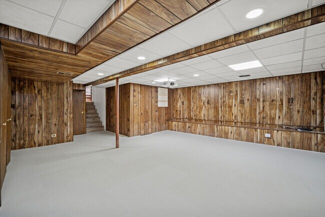 Building Photo - 1037 Heatherfield Ln